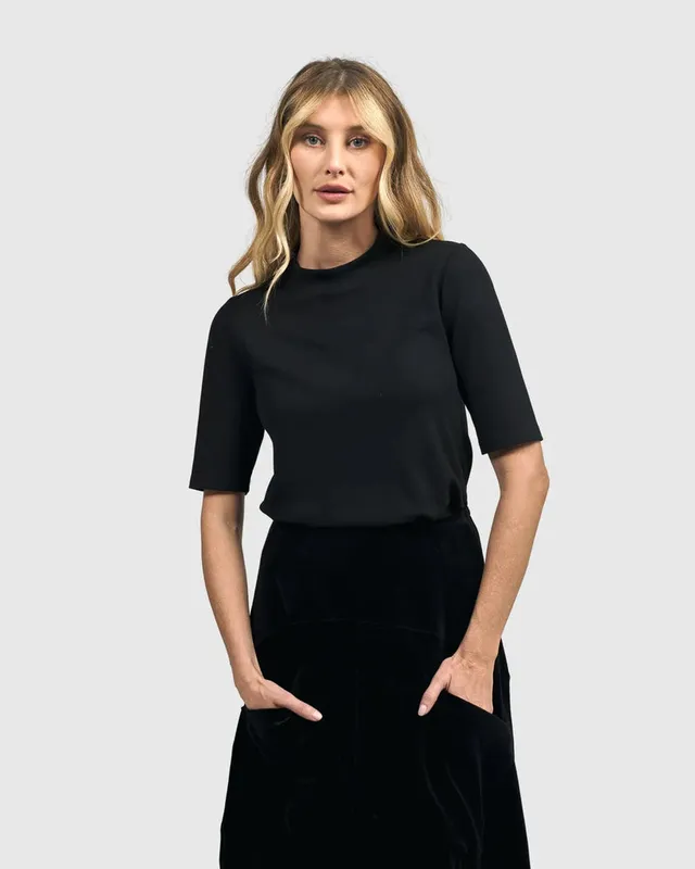 alembika-essential-crew-tee-damen-shirt-schwarz image 1