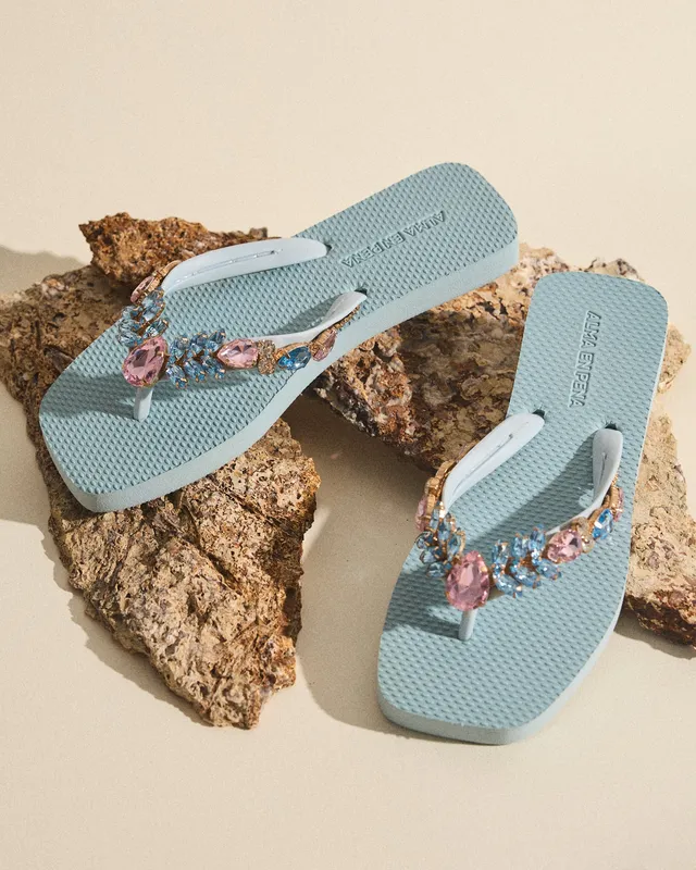 alma-en-pena-t-strap-beach-sandals-zehentrenner-blau-mit-strass image 1