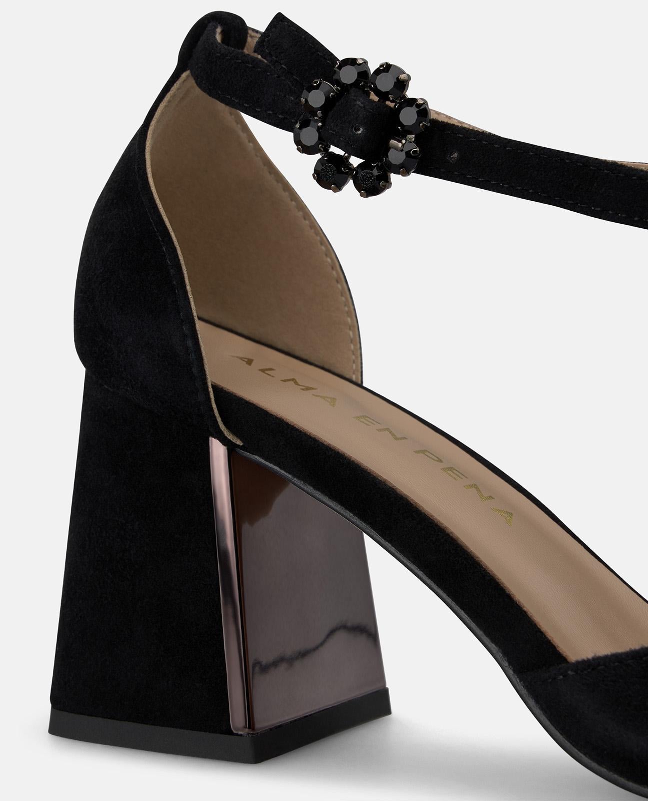 alma-en-pena-pumps-wildleder-schwarz-t-riemen-7-cm-blockabsatz image 4