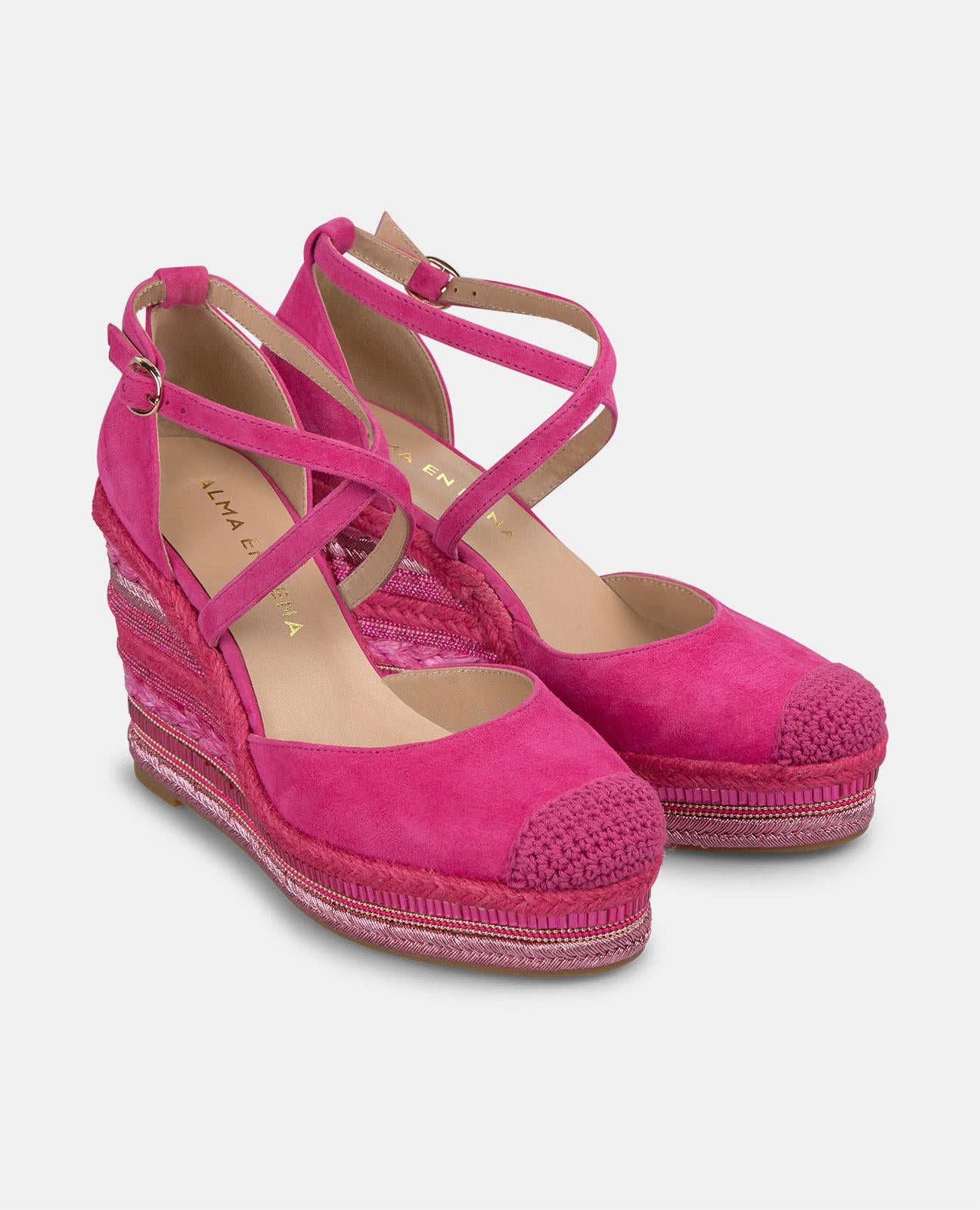 alma-en-pena-keilsandale-fuchsia-mit-flecht-und-strass-details-9-8-cm image 2
