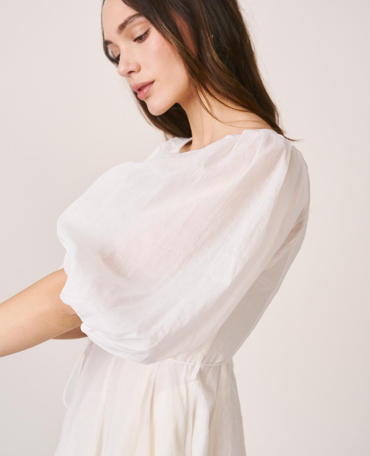 alma-en-pena-63328-mini-kleid-wei-v-ausschnitt-puff-rmel image 7