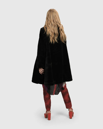alembika-meet-me-at-midnight-jacke-mitternacht image 4