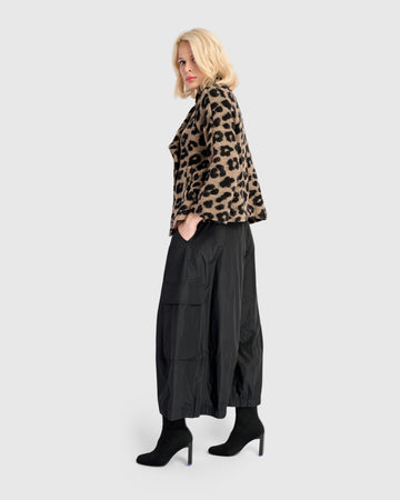 alembika-wildcard-cozy-jacke-leopard image 4