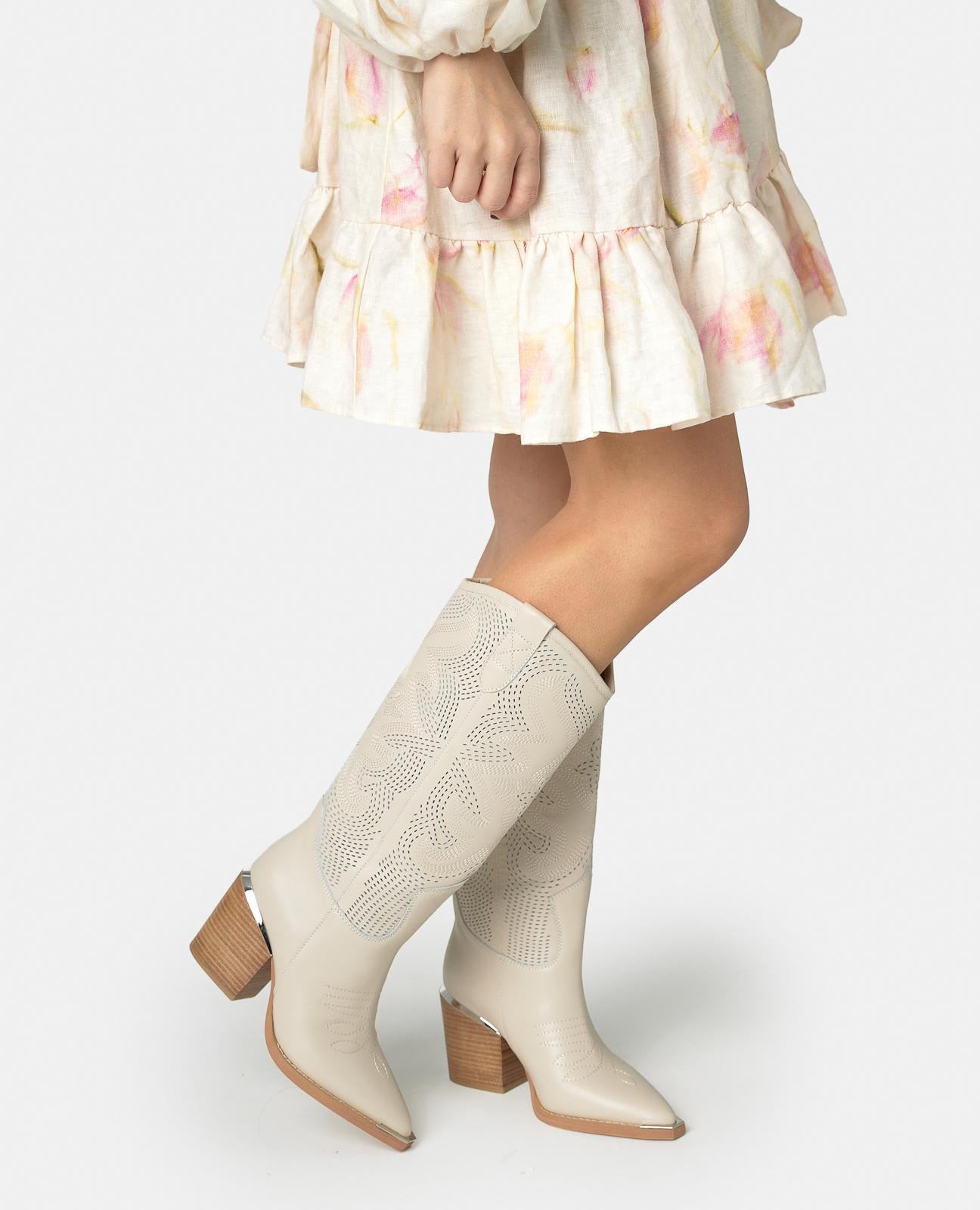 alma-en-pena-high-cowboy-boot-nappa-creme-8-cm-absatz-38-cm-schaft image 5
