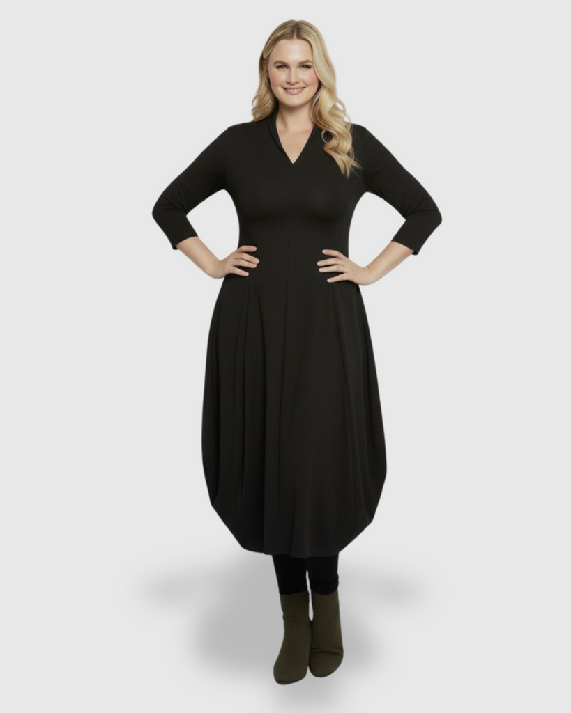 alembika-essential-pockets-cocoon-kleid-schwarz image 1