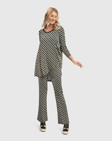 alembika-ana-bootleg-flare-pants-droplets-flarehose image 3