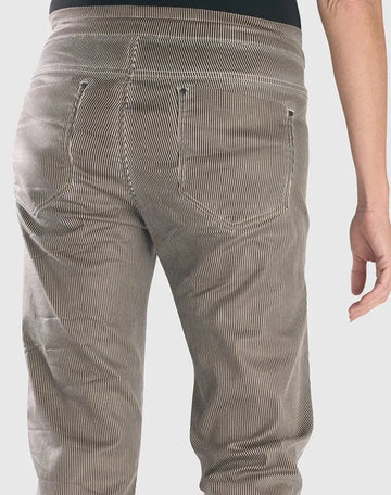 alembika-pinstripe-iconic-stretch-jeans-coffee image 4