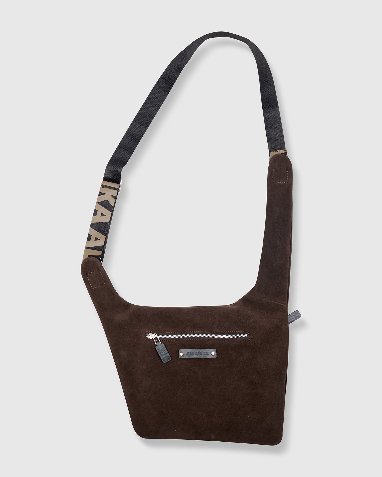 alembika-nomad-crossbody-bag-umber-leder-umh-ngetasche image 3