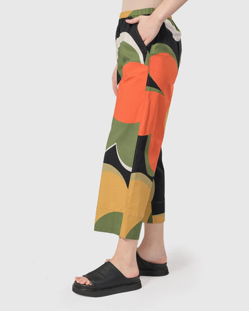 alembika-groovy-crop-pants-floral-caprihose-baumwolle image 7