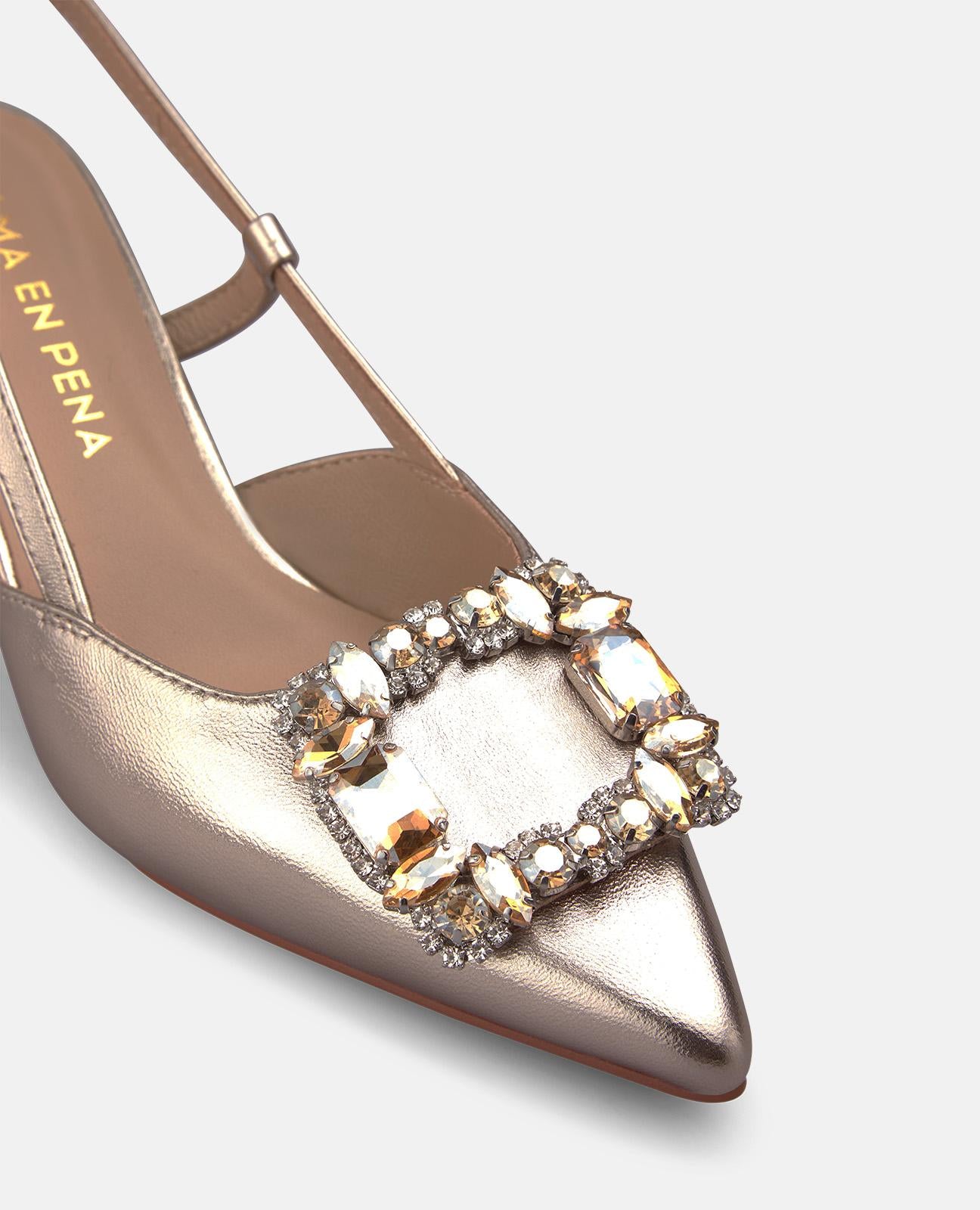 alma-en-pena-heeled-salon-slingback-pumps-bronze-6-2-cm-mit-schmuck-detail image 4