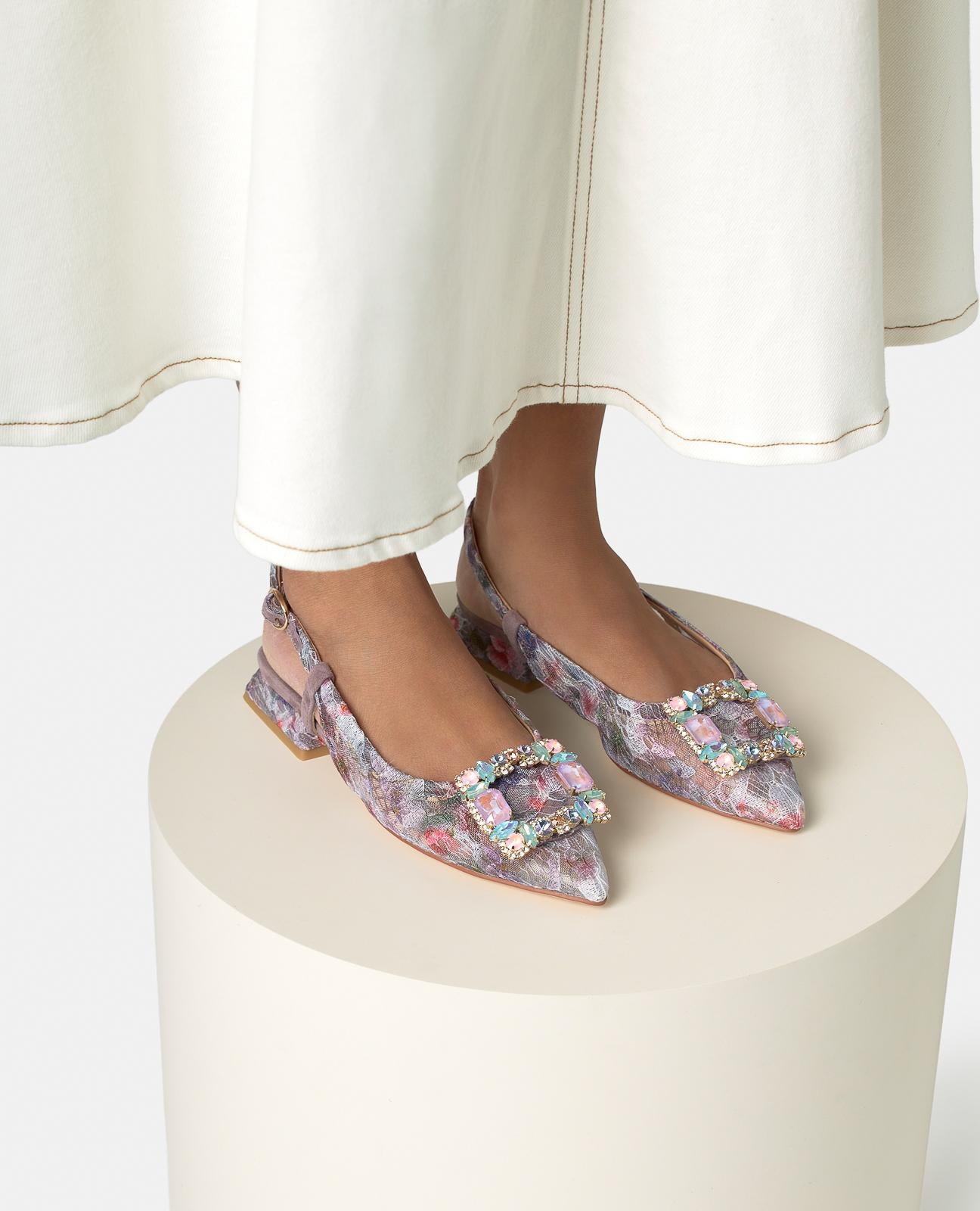 alma-en-pena-slipper-violett-mit-metalldetail-2-cm-flachabsatz image 5