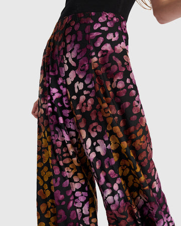 alembika-cheshire-punto-hose-bloom image 2