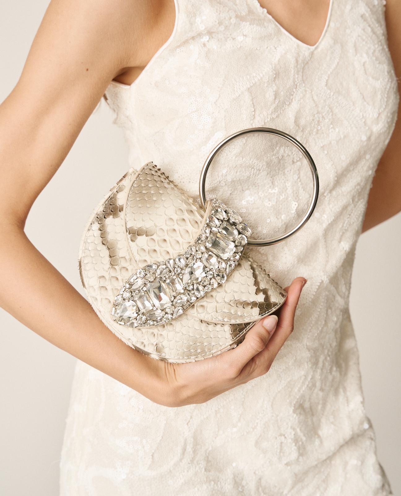 alma-en-pena-snake-shoulder-bag-halbmond-leder-grau image 3