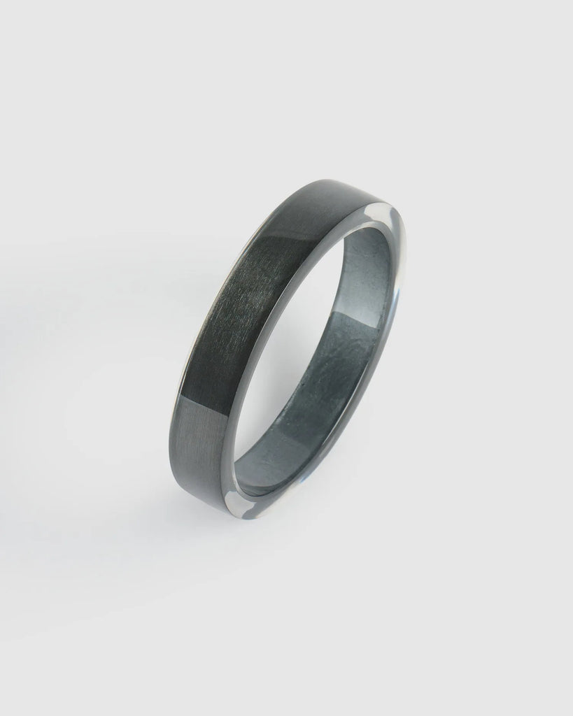 alembika-minimalist-bangle-armreif-meteor image 1