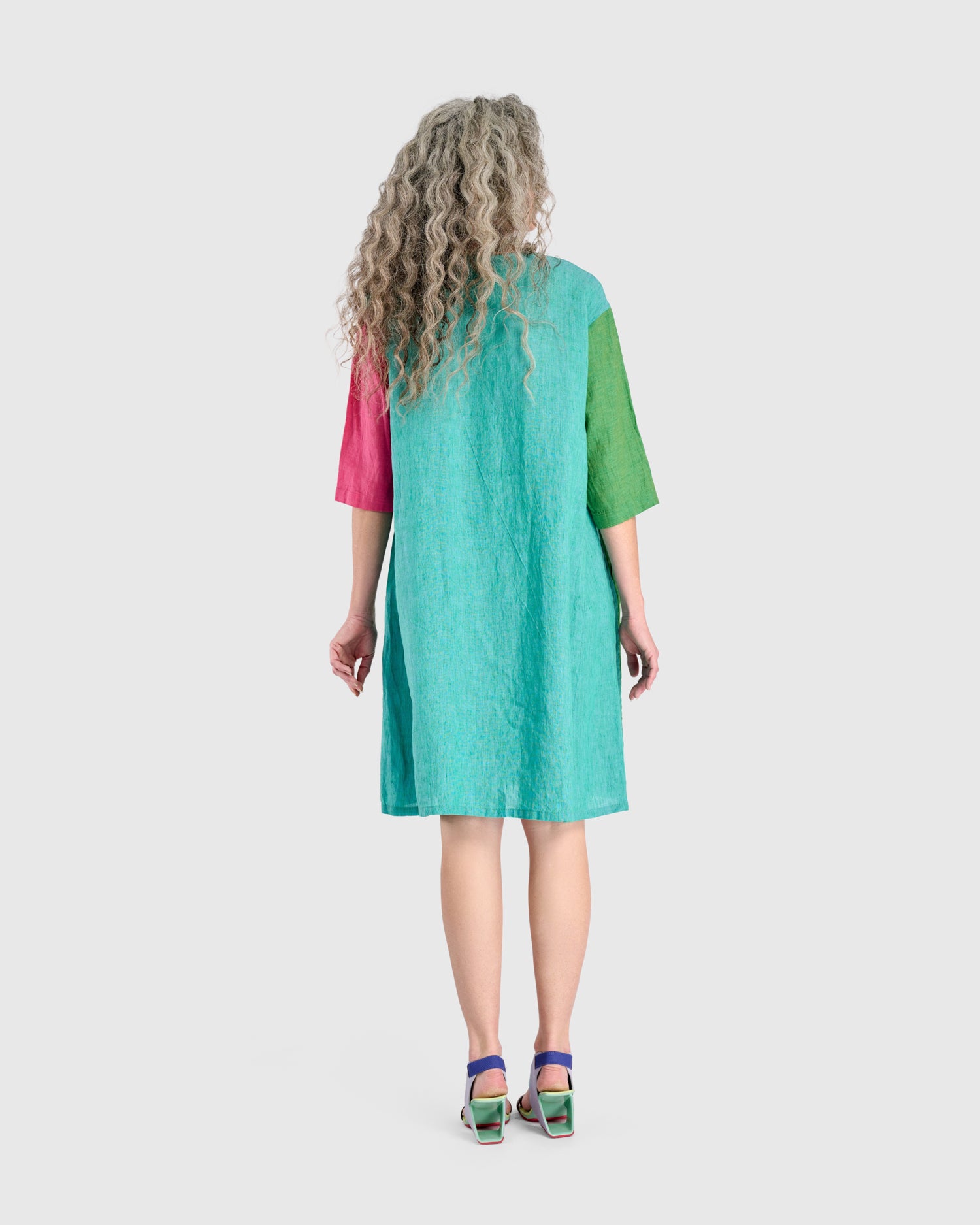 alembika-lychee-linen-dress-damen-leinenkleid-tropical-mix image 5
