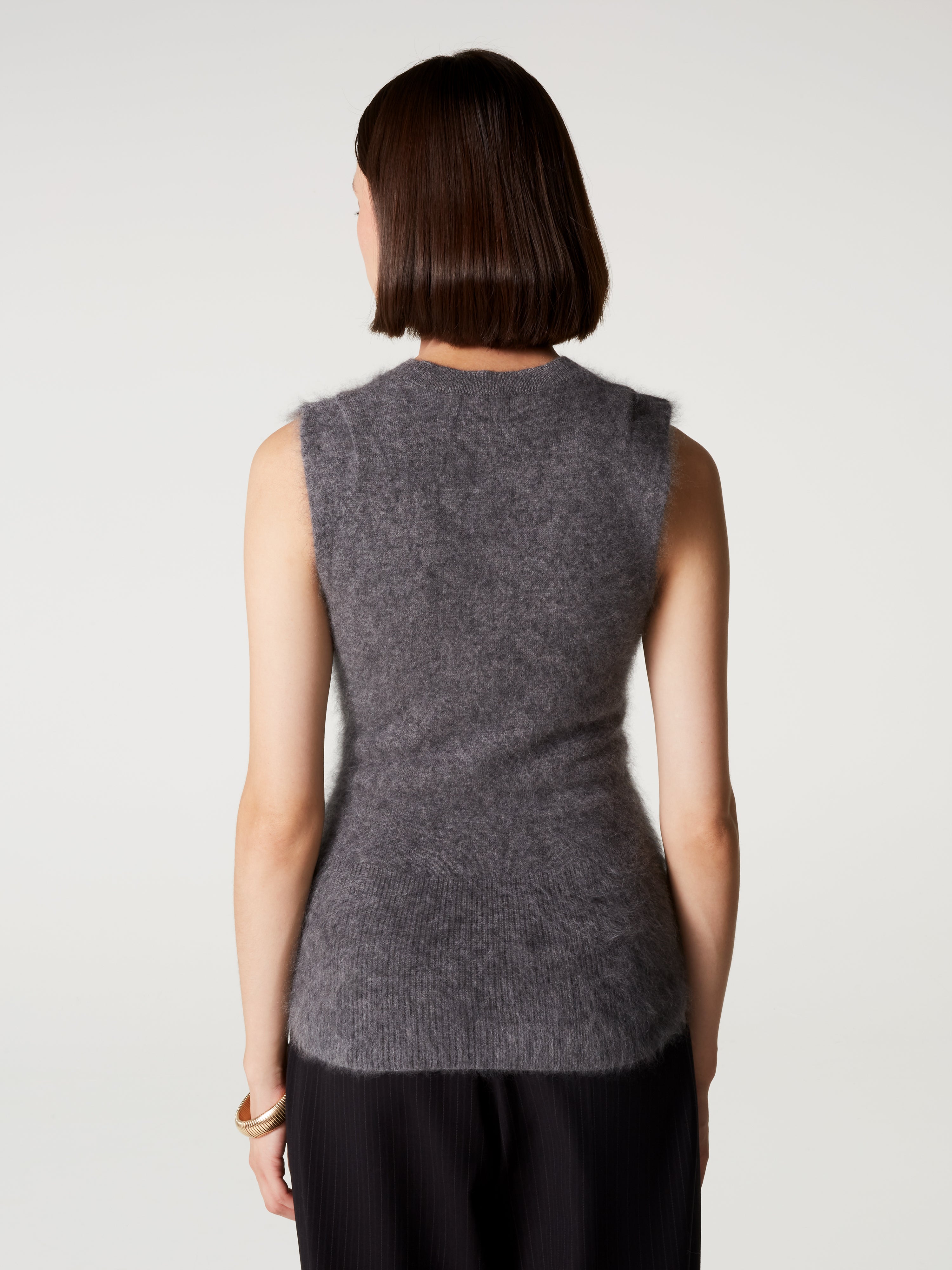 absolut-madeleine-pullunder-damen-kaschmir-rundhals-rmellos-grau image 5
