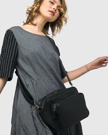 alembika-carryall-camera-bag-ab05b-ledertasche-in-black image 2