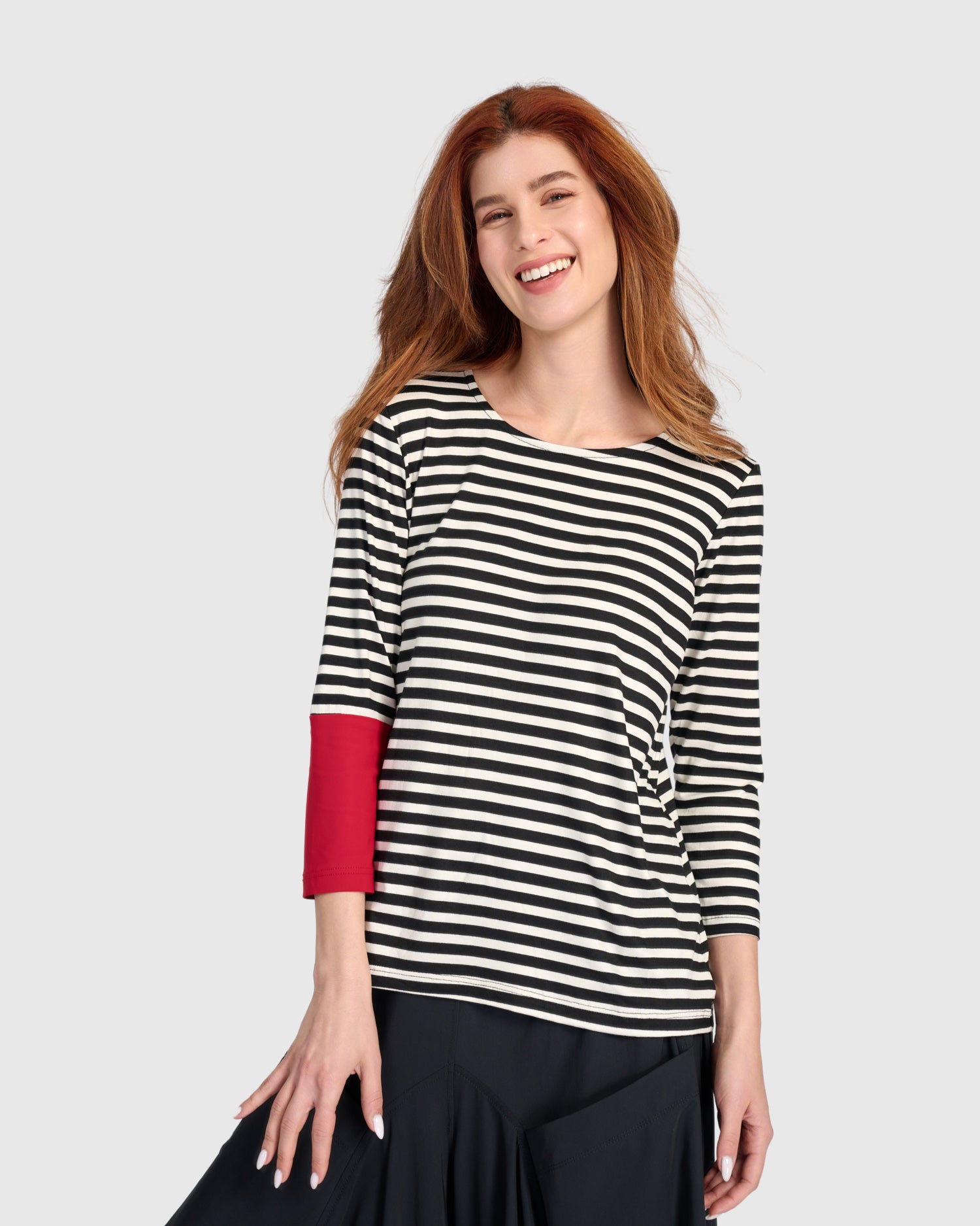 alembika-striped-stretch-tee-schwarz-wei-tt102s image 6