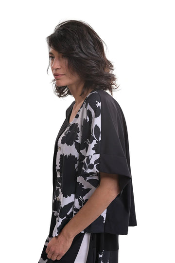 alembika-tekbika-floral-kimono-jacke image 2