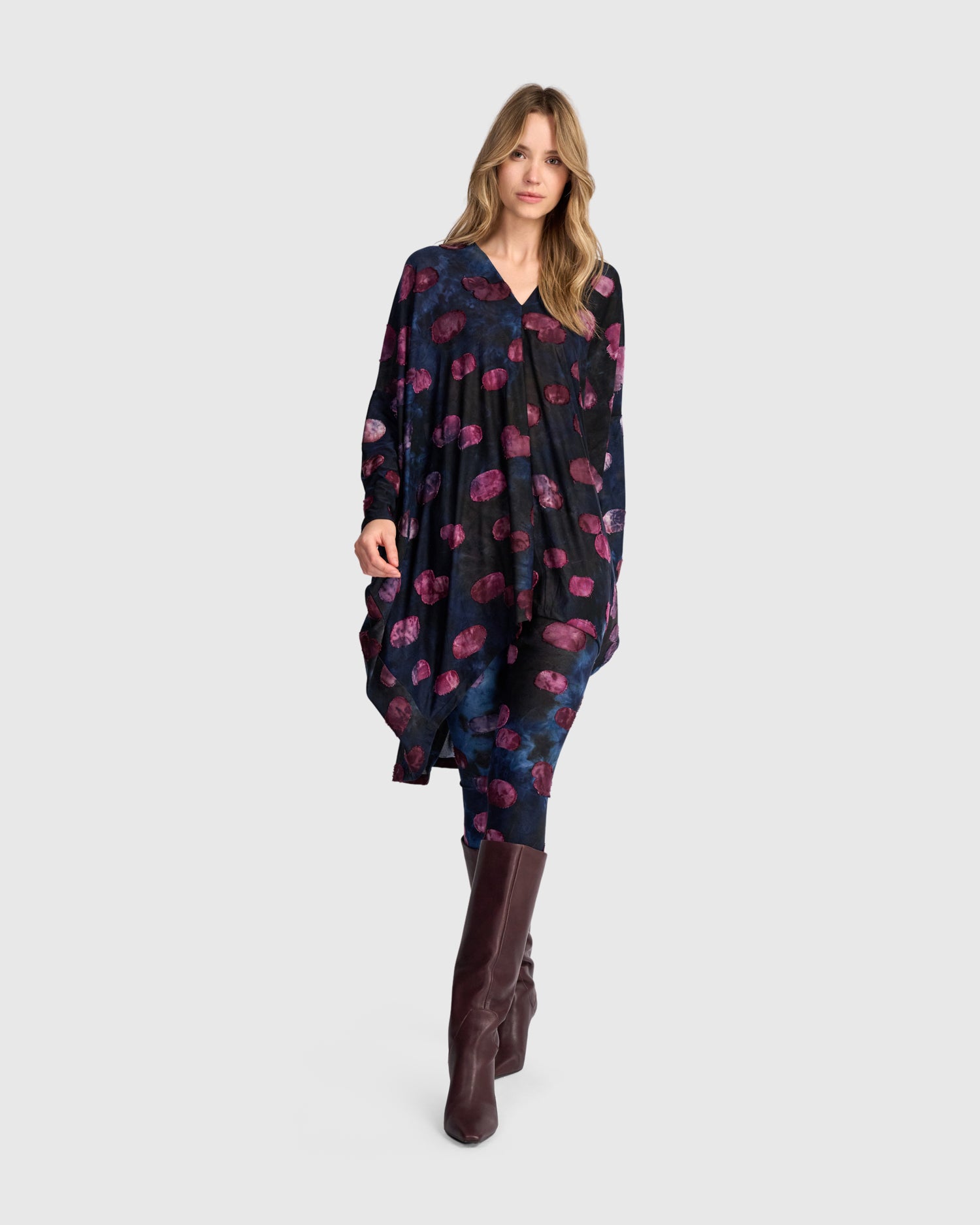 alembika-caprice-oversized-tunika-midnight-wine image 7