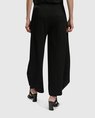 alembika-essential-punto-hosentaschenhose-schwarz image 3