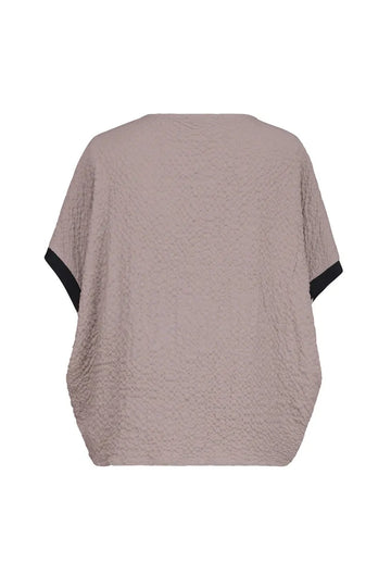 alembika-henley-crepe-top-stone-knopfleisten-shirt image 7