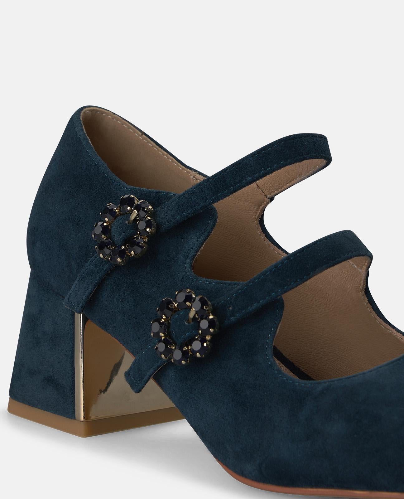alma-en-pena-suede-shoe-with-a-buckle-wildleder-pumps-hellblau-mit-schnalle image 4