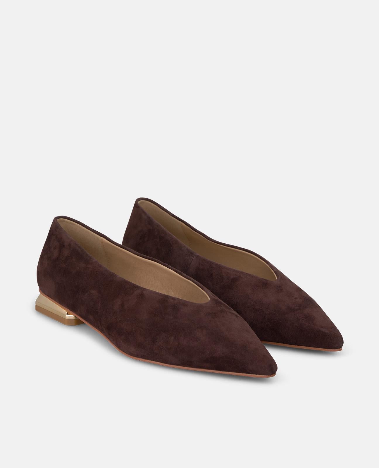 alma-en-pena-ballerinas-spitz-aus-veloursleder-braun image 2