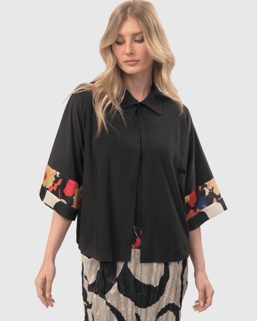 alembika-flora-satin-cuff-jacke-flowers image 1