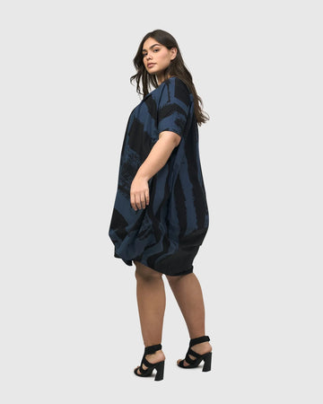 alembika-urban-streets-muumuu-kleid-navy-weites-baumwollkleid-mit-taschen image 6