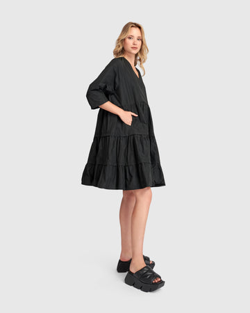 alembika-urban-tiered-minikleid-schwarz-taffeta image 5