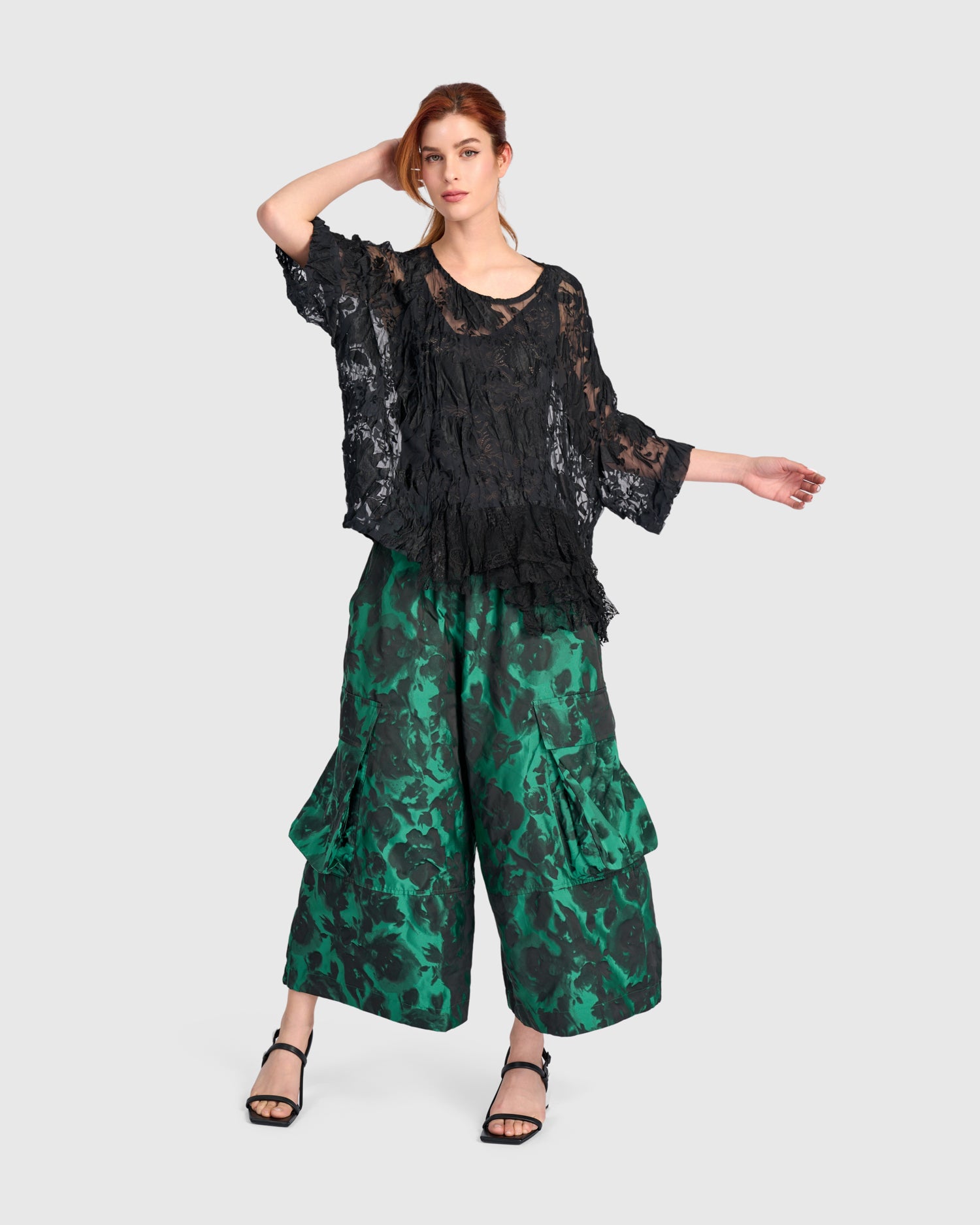 alembika-jacquard-wide-cargo-pants-emerald image 7
