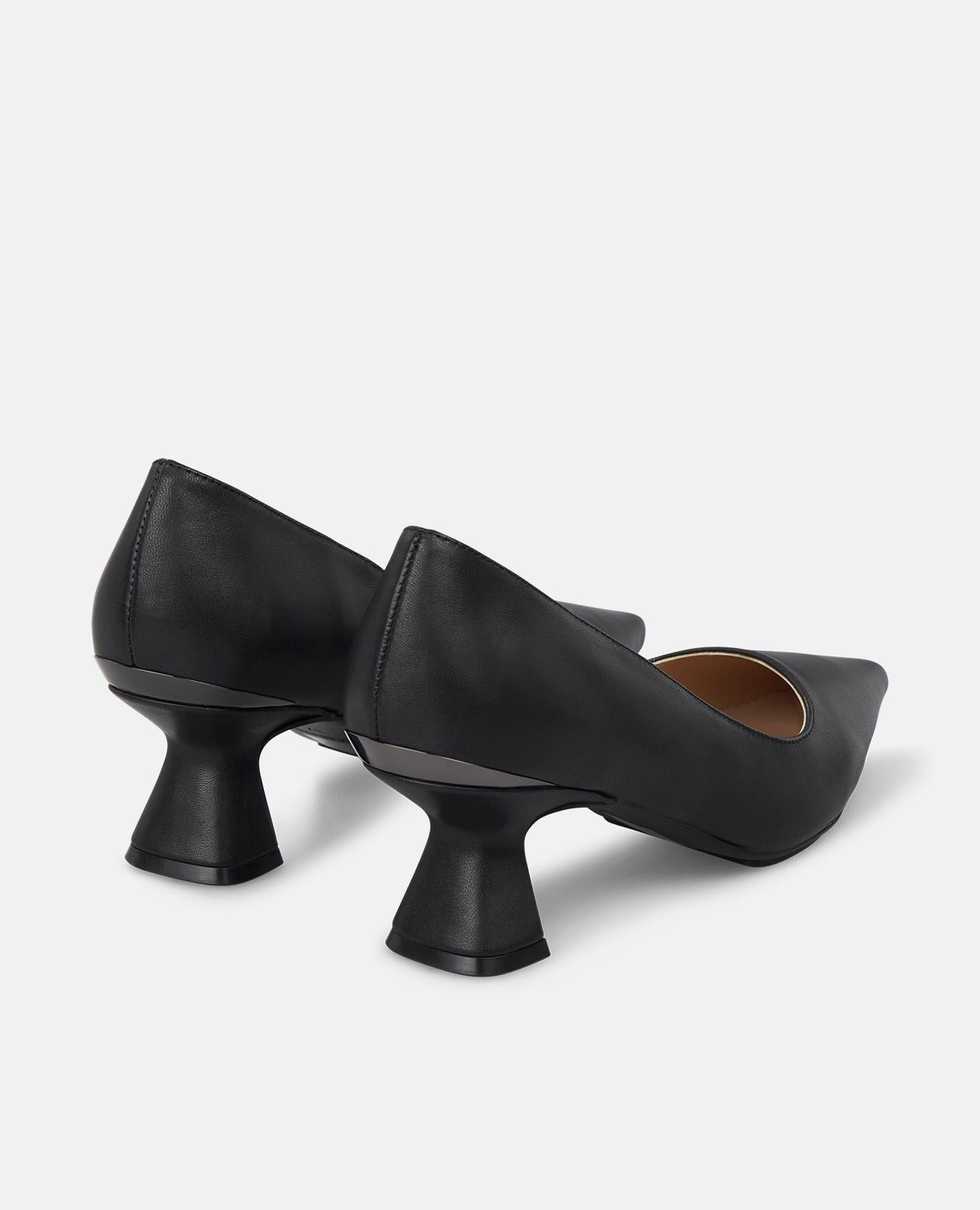 alma-en-pena-pumps-low-heel-schwarz-metallic-detail-6-cm image 3
