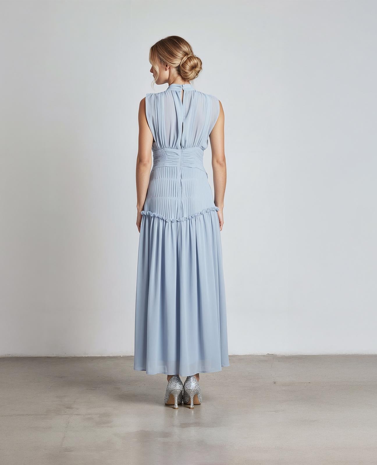 alma-en-pena-cinderella-long-dress-langes-neckholder-kleid-blau-floral image 5