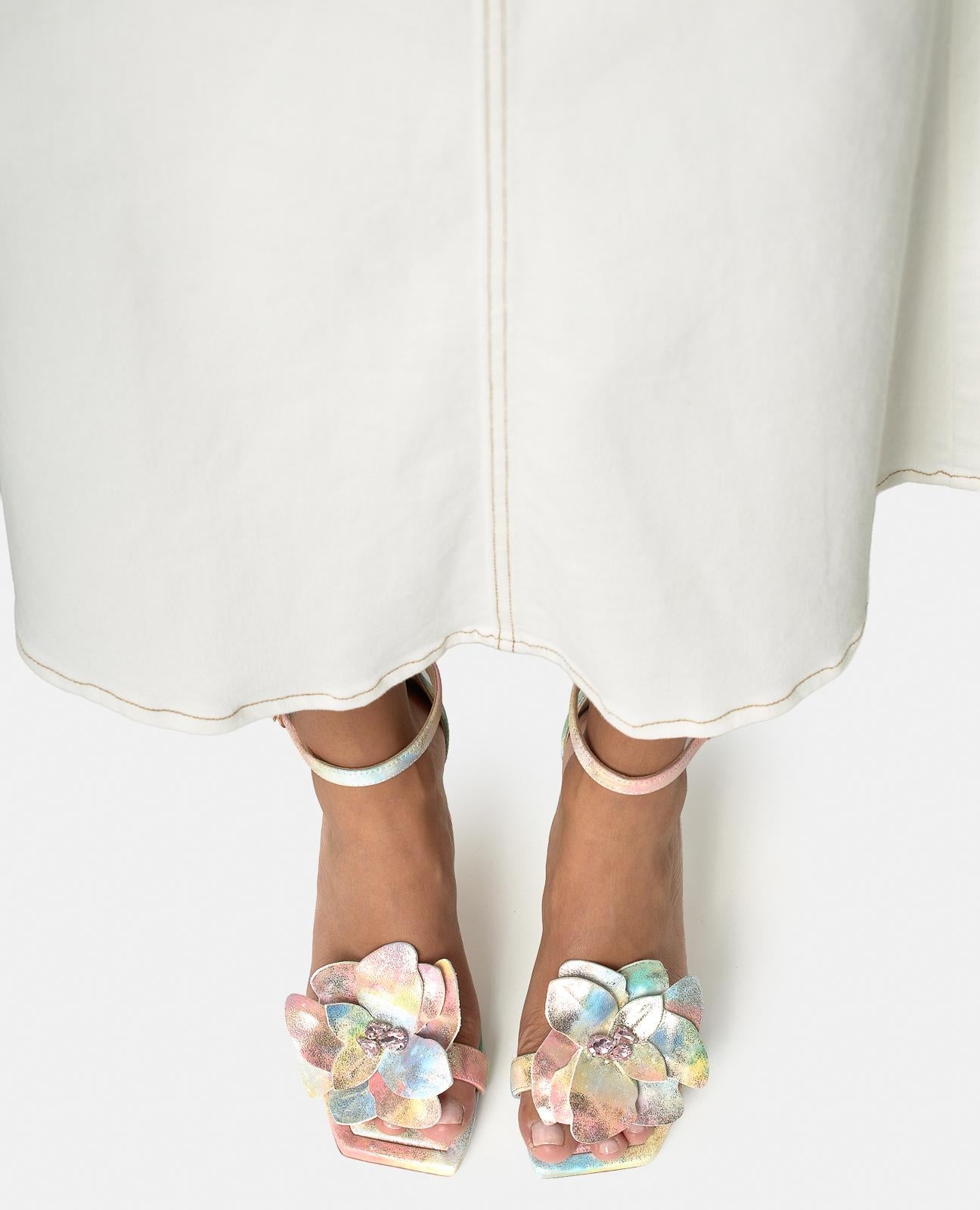 alma-en-pena-flower-heel-sandale-rosa-9-cm-square-toe image 5