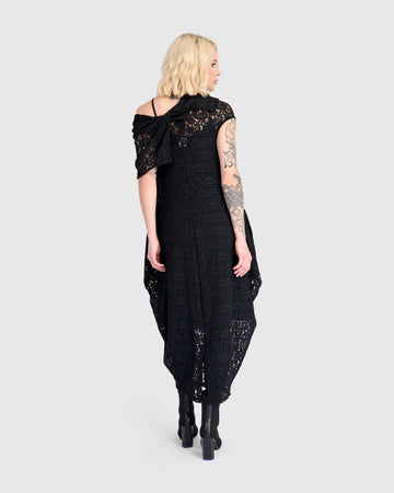 alembika-savoir-lace-maxi-dress-black image 8
