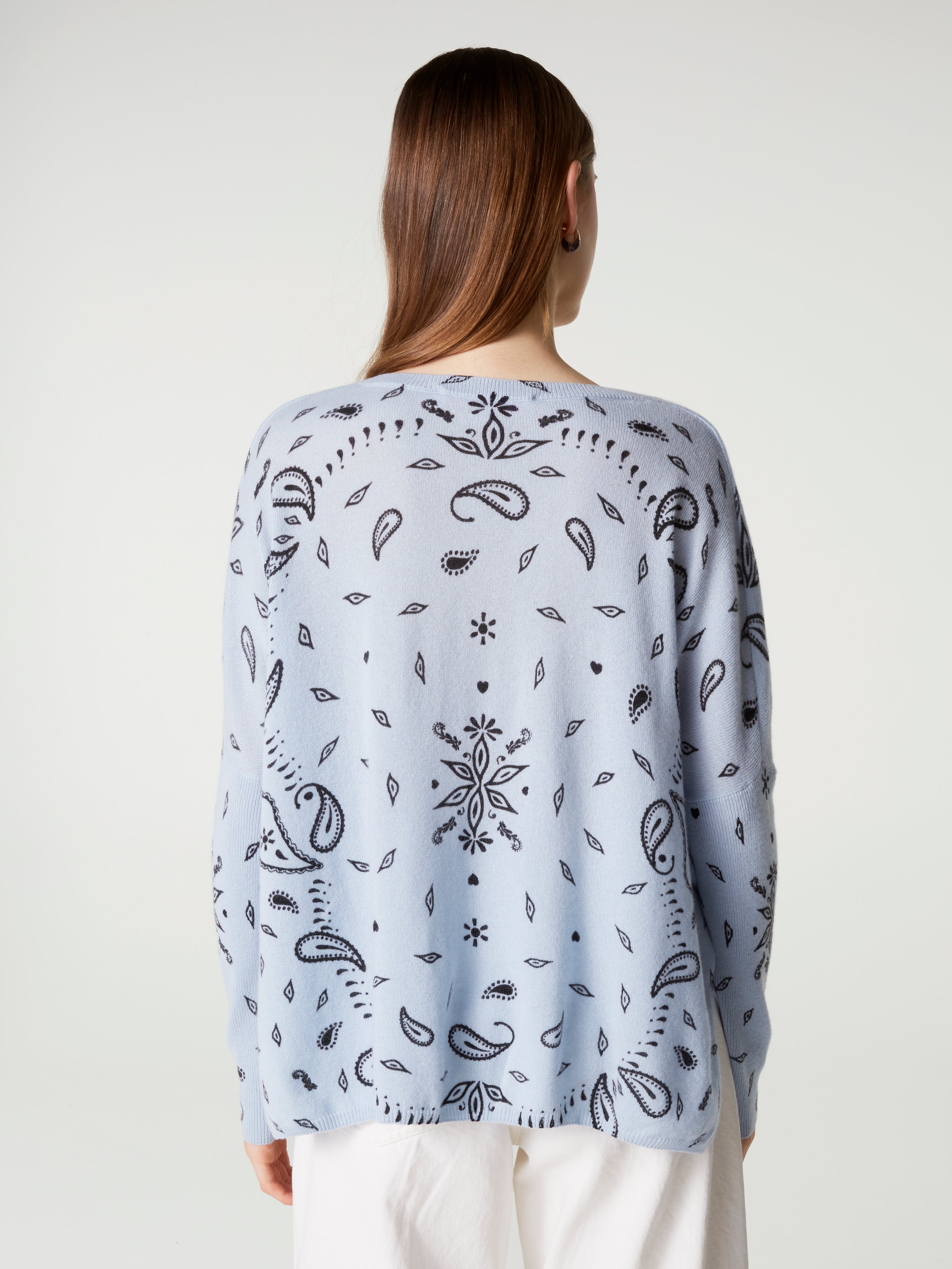 absolut-camille-poncho-pullover-aus-kaschmir-print-sky image 3