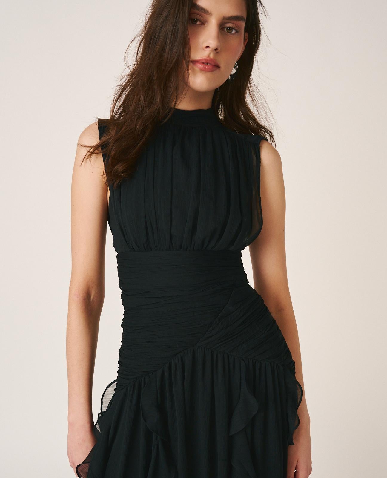 alma-en-pena-maxikleid-mit-r-schen-schwarz image 2