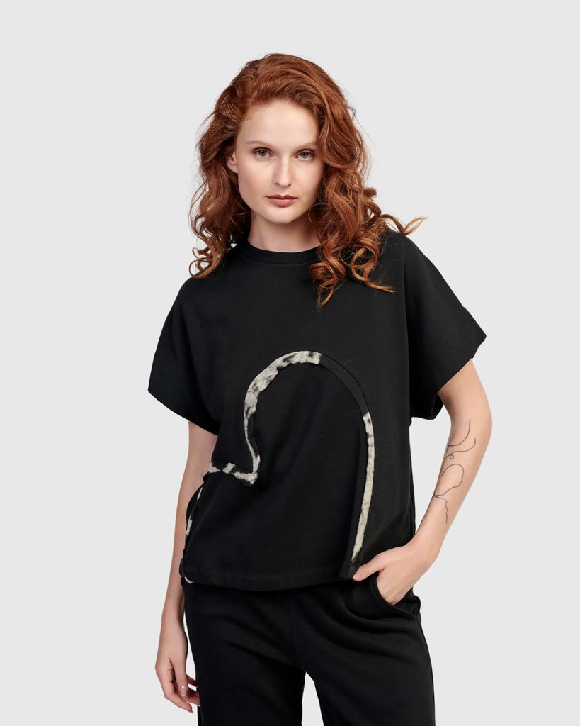 alembika-urban-eternally-yours-top-heart-cropped-boxy-tee image 1