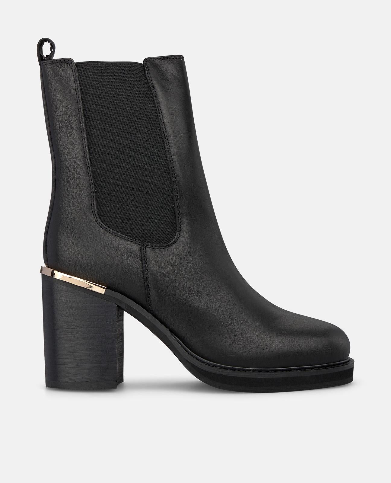 alma-en-pena-chelsea-nappa-stiefelette-schwarz-8-5-cm-blockabsatz image 1