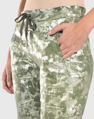 alembika-iconic-stretch-jeans-floral-olive image 2