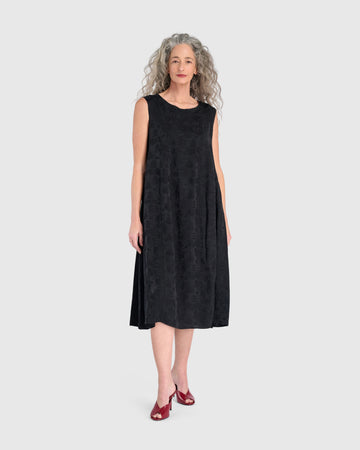 alembika-suzu-swing-kleid-black-jacquard-midi image 4