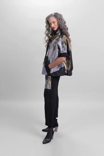 alembika-peony-anorak-top-gold-blusen-layer image 3