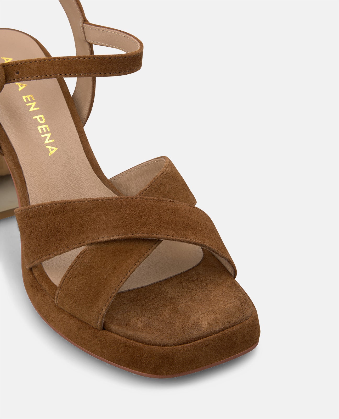 alma-en-pena-cross-strap-sandale-mit-blockabsatz-karamell image 4