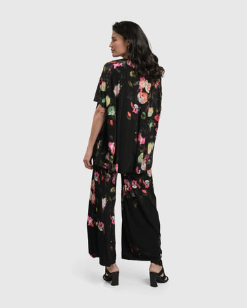 alembika-drinks-on-me-trapeze-top-floral-schwarz image 6