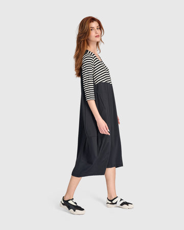 alembika-tekbika-trek-kleid-black-stripes-cocoon-techno-knit-td108m image 4
