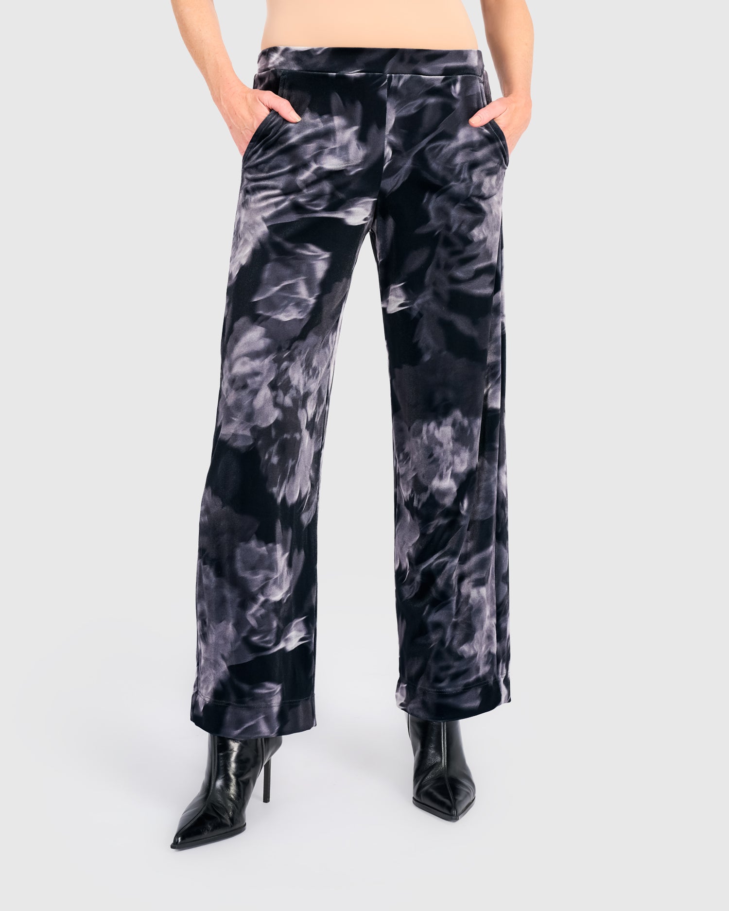 alembika-elemi-velvet-straight-hose-ap720f-smoke-flora-samthose image 1