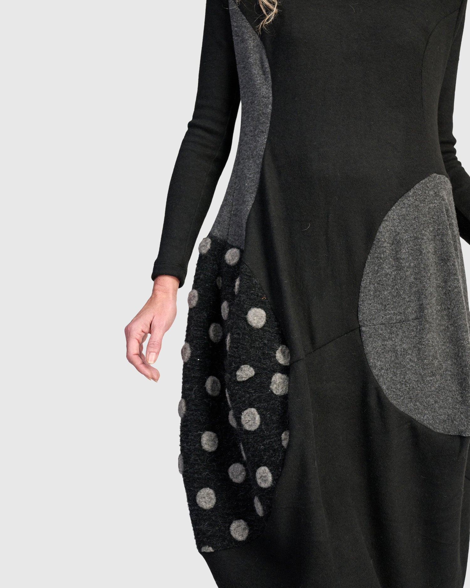alembika-urban-bonnie-cocoon-dress-storm-mix-damen-strickkleid image 2