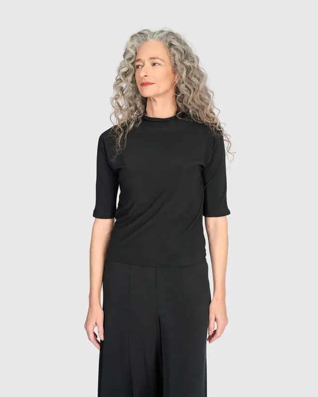 alembika-essential-slinky-mockneck-tee-schwarz-basic image 1