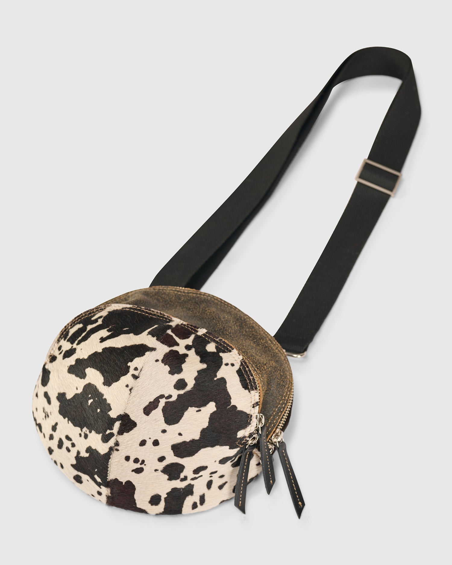alembika-circle-canteen-tasche-ranch-mix-rindsleder image 5